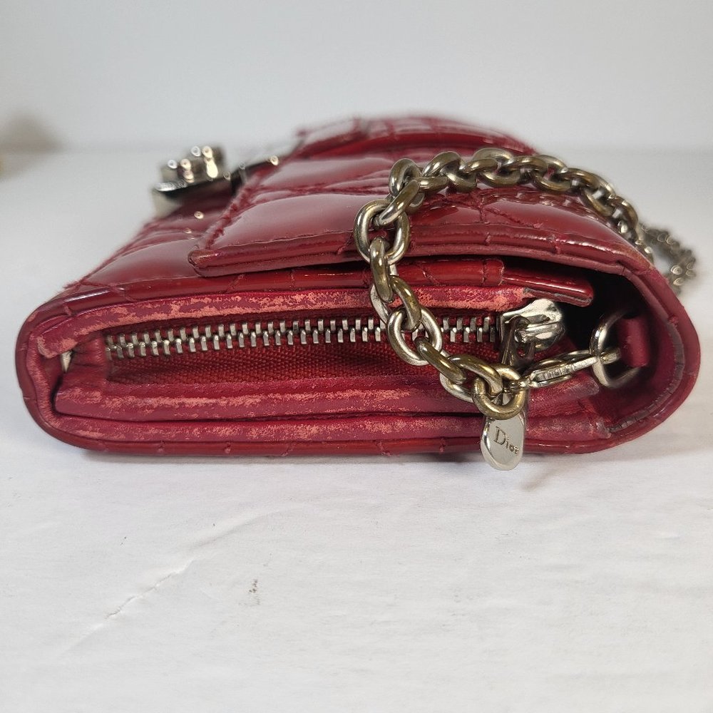Authenticated DIOR Red Cannage Patent Leather New Lock Wallet on Chain - Picture 15 of 16